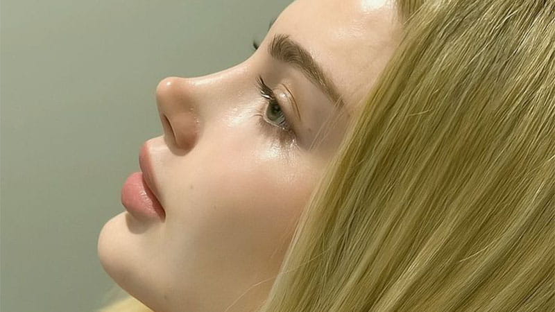 مرکز رینوپلاستی | جراحی بینی طبیعی و متناسب با چهره